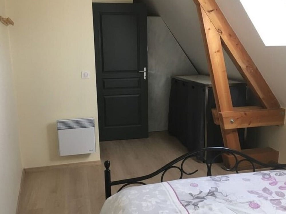 Cozy Holiday Home in Rudelle view 3