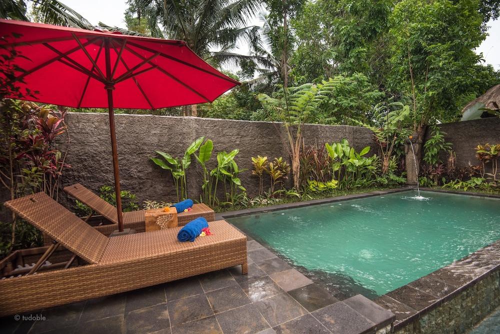 Bunut Garden Luxury Private Villa