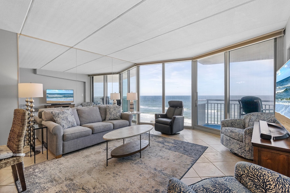 Surfside Club 503