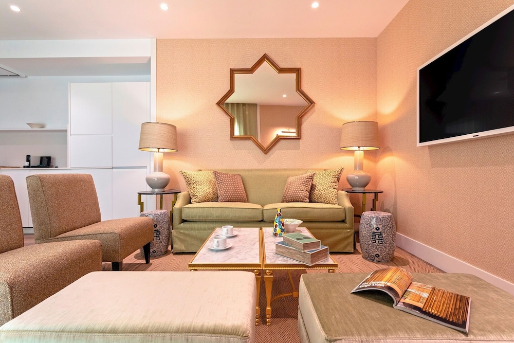 Luxury Apartment Near Torre del Oro Betis Xvii