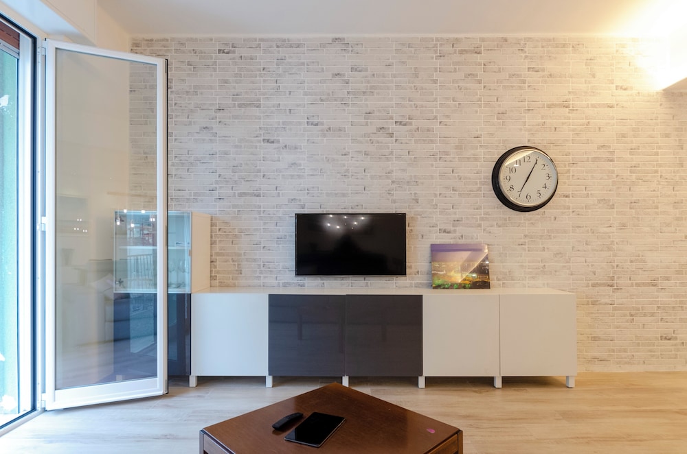 Spacious flat with Balcony