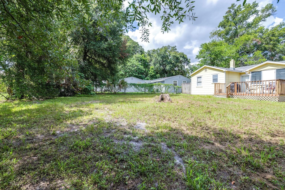 Charming Seminole Heights Getaway