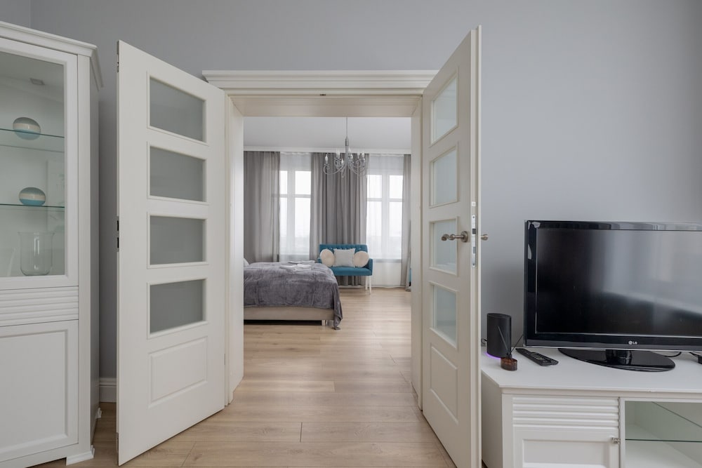 Luxury Apartment in Szczecin by Renters