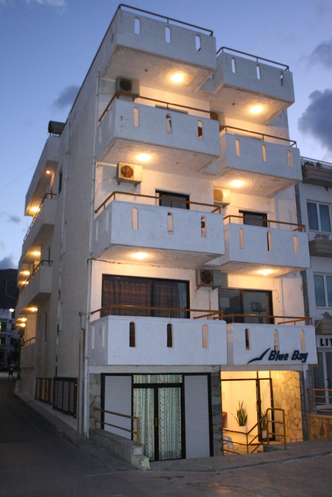 Blue Bay Apartments
