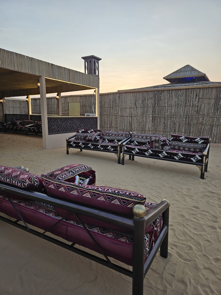Easy Trip Desert Camp