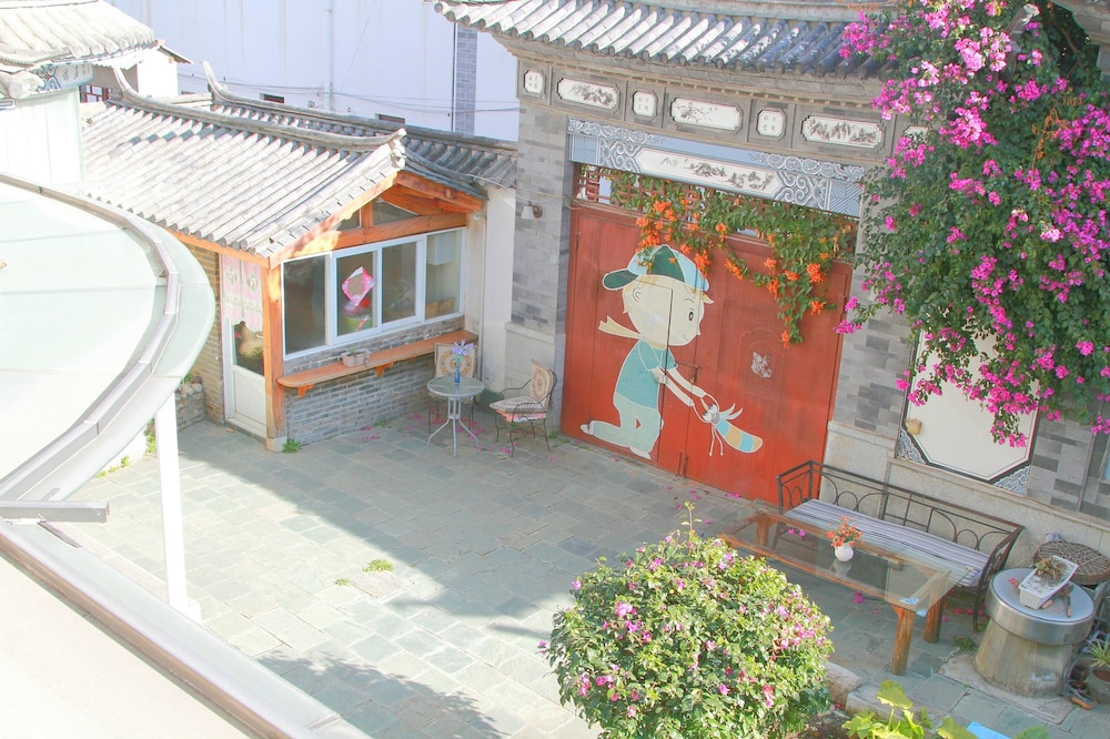 DALI Jade house