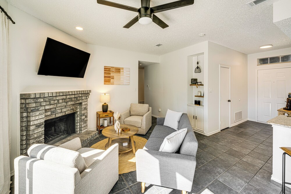 1/2 Mi to Frisco Commons! Family Getaway w/ Patio