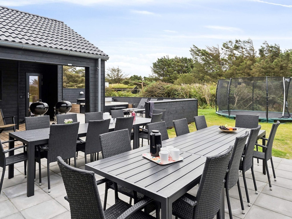 5 Star Holiday Home in Lokken