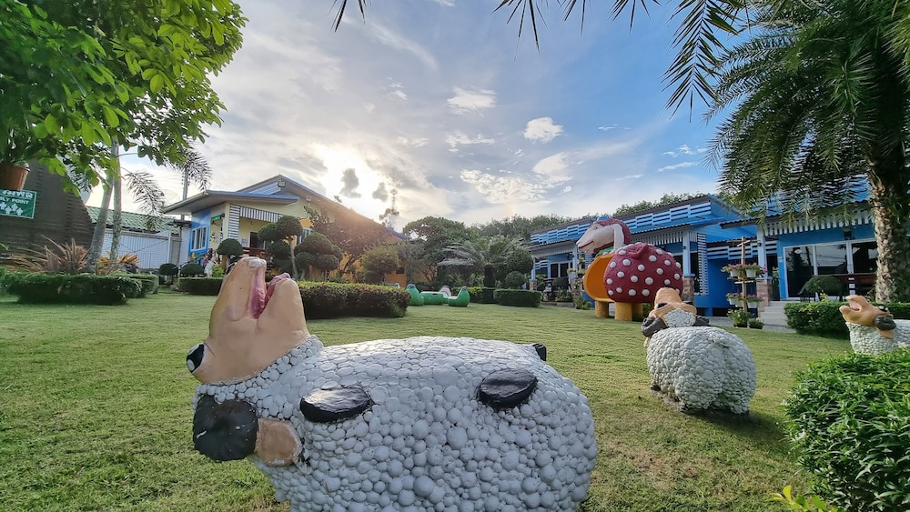 Baan Suan Meetang Resort