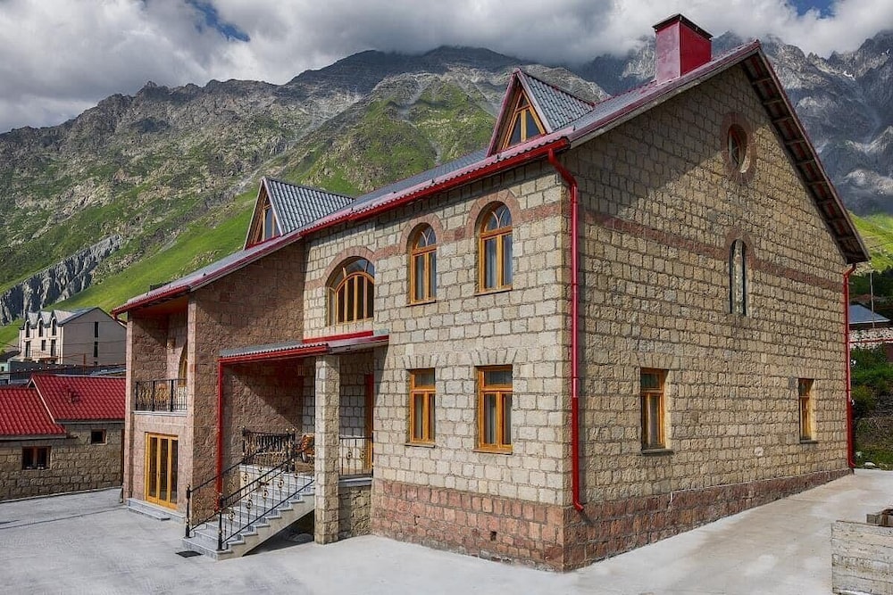 GRAF KAZBEGI