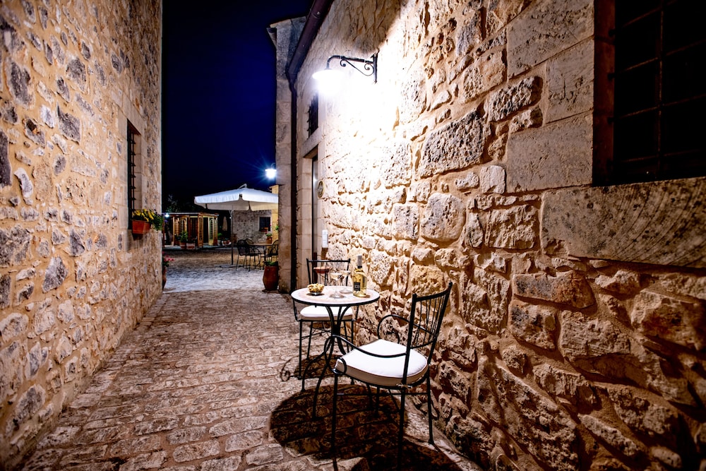 Borgo Monachella