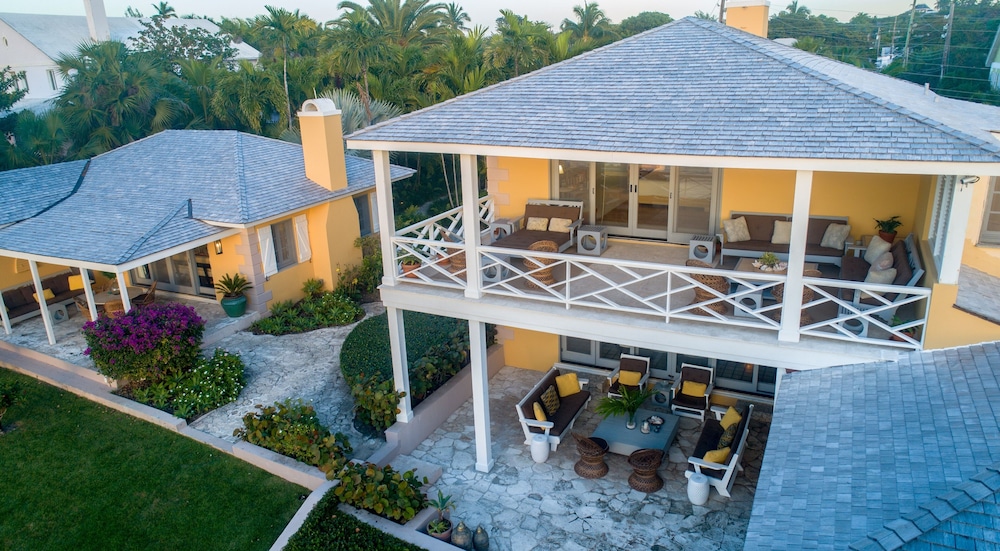 Beehive Harbour Island. Luxury Dream World On The Bay. Private D 5 Bedroom Home