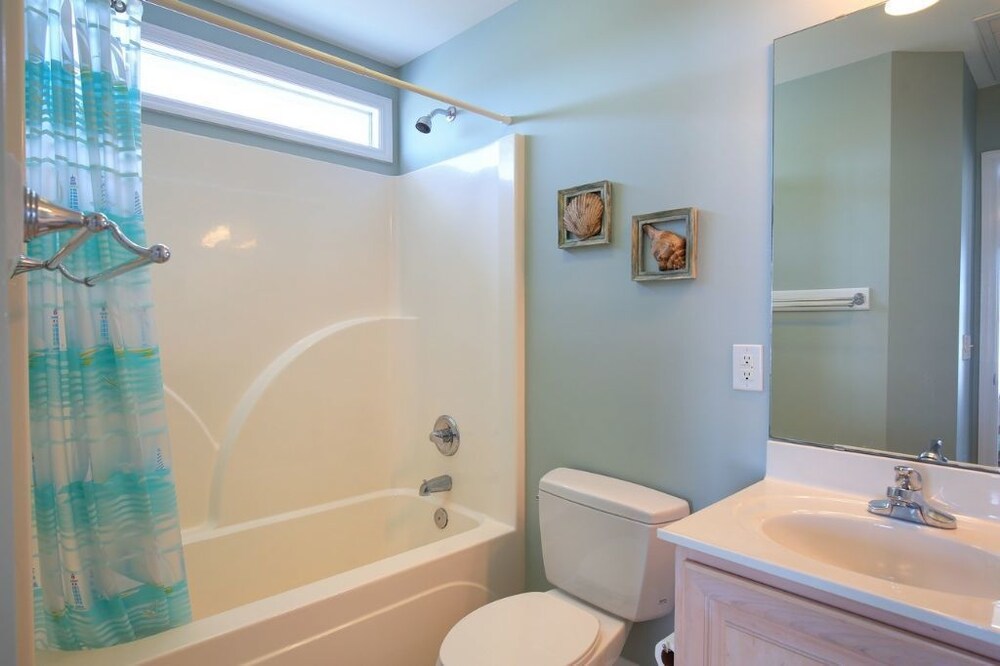 Daydreamin' - 4 Br Home