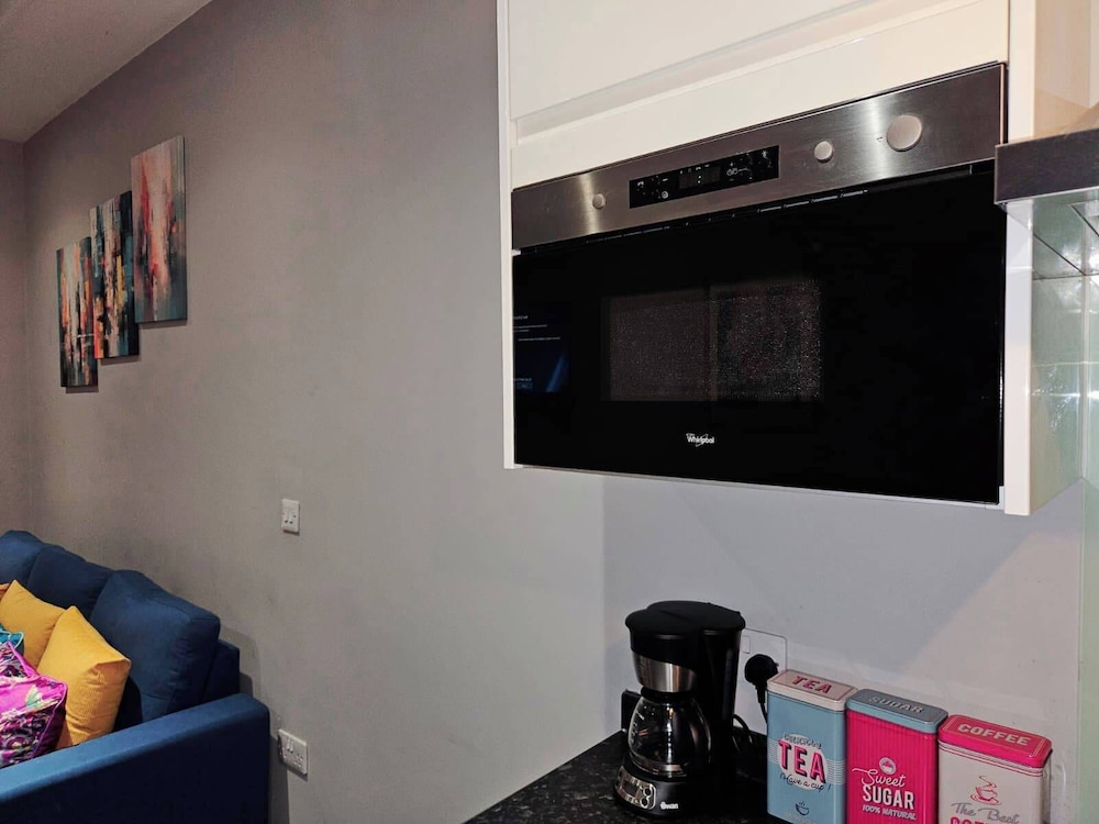 London Heathrow Luxury Apartment - Fully Equipped