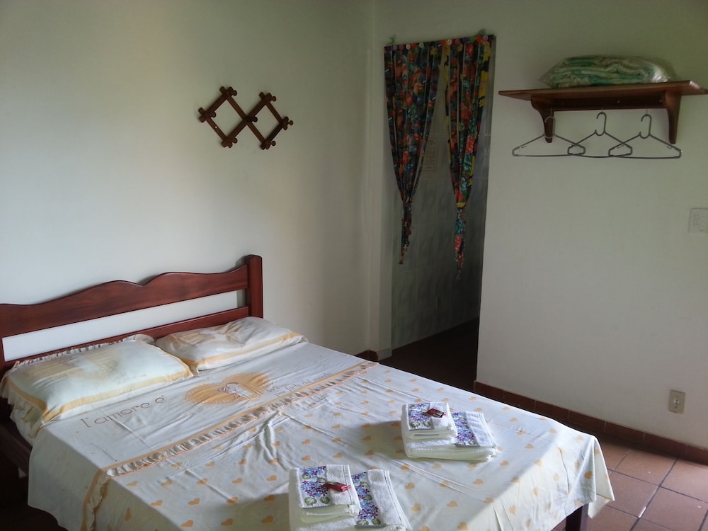 Itaúna Hostel