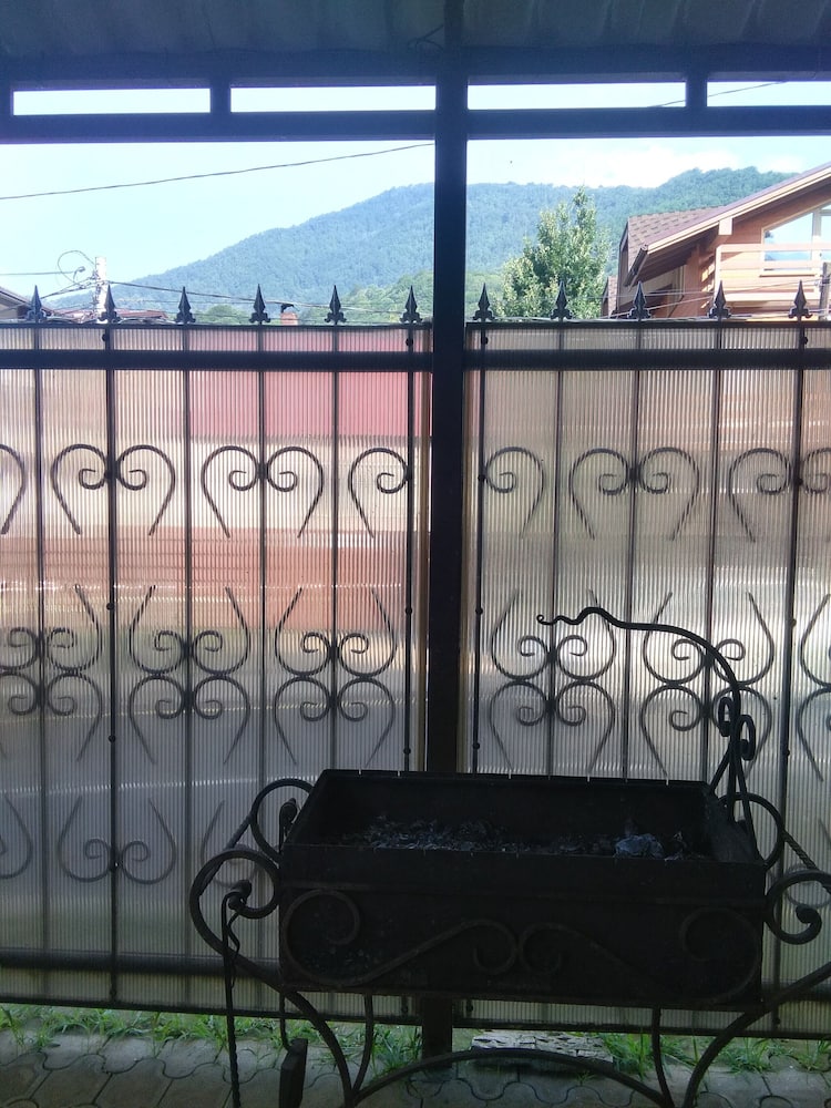 FreeDOM Guesthouse view 2