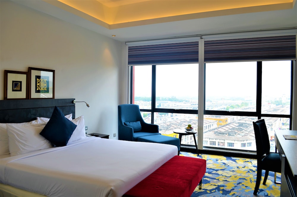 Bespoke Hotel Puchong 14