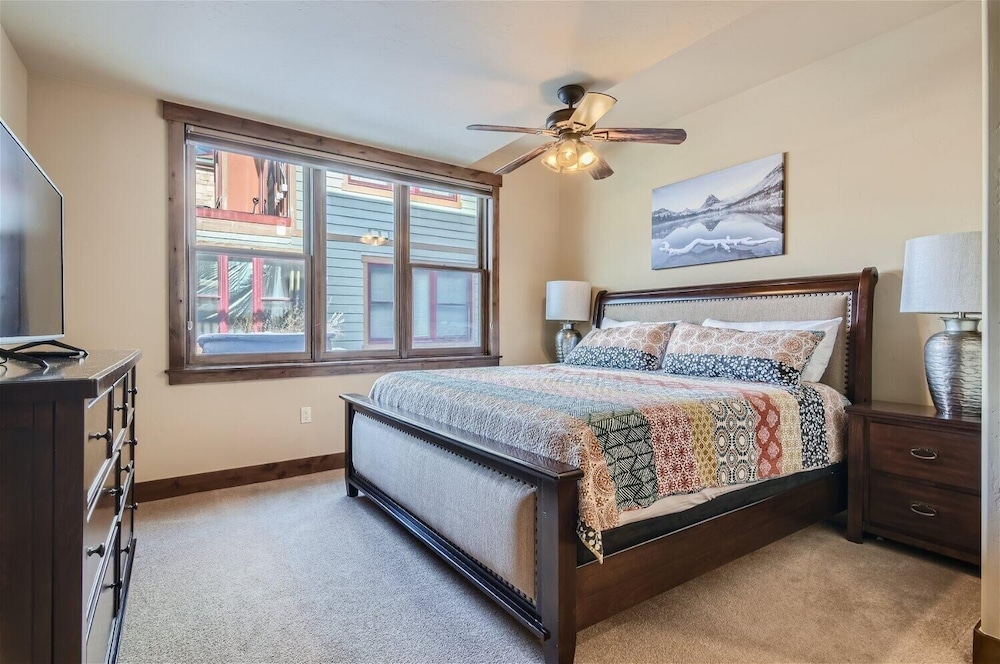 Condos Off Main 15 4 Bedroom Condo by RedAwning view 2