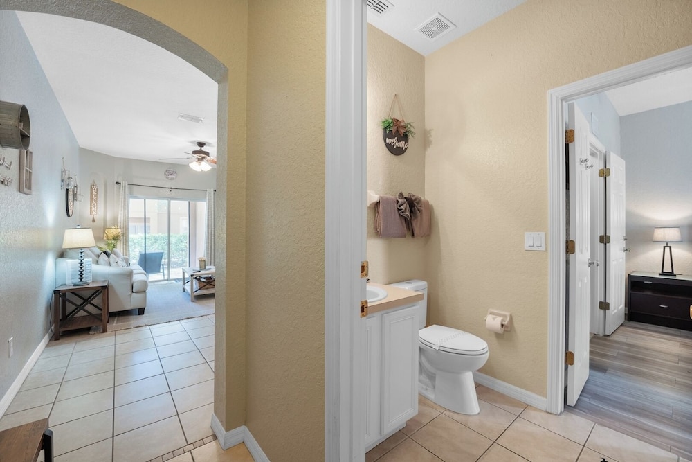 Family 4BR Home w/ Resort Pool Near Disney