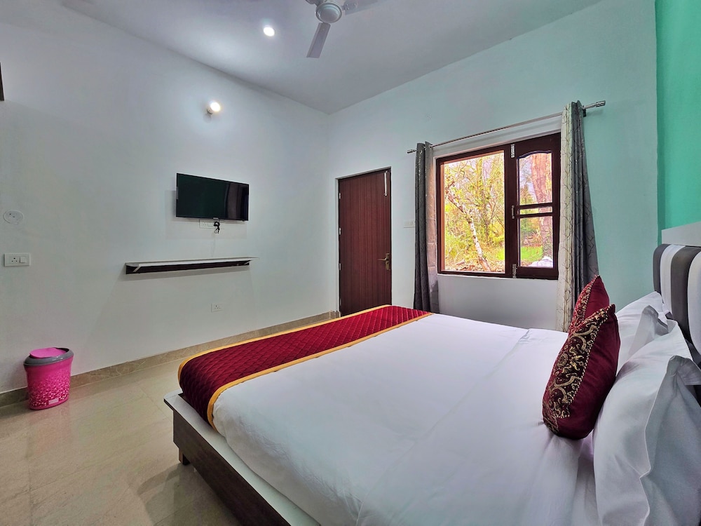 Dhauladhar Inn