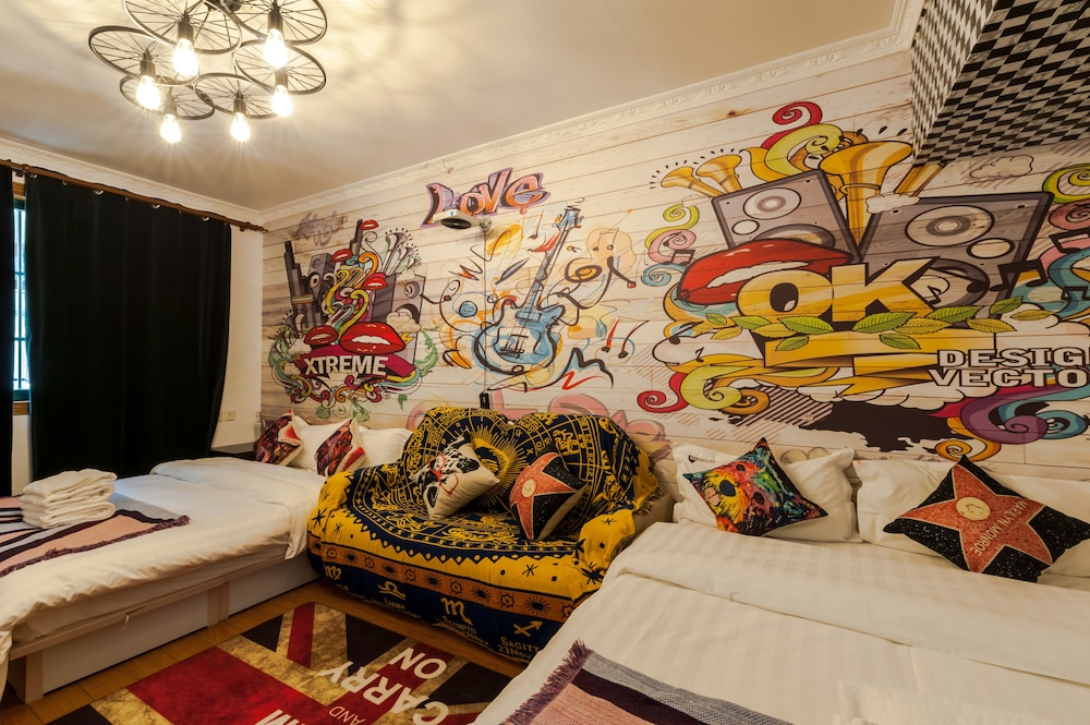 Qiyu Homestay - West Nanjing Road Branch