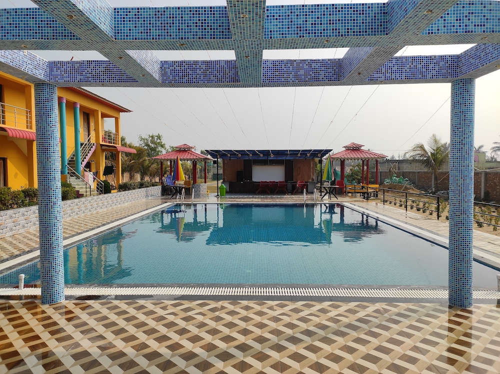 CHUTI BEACH REOSORT