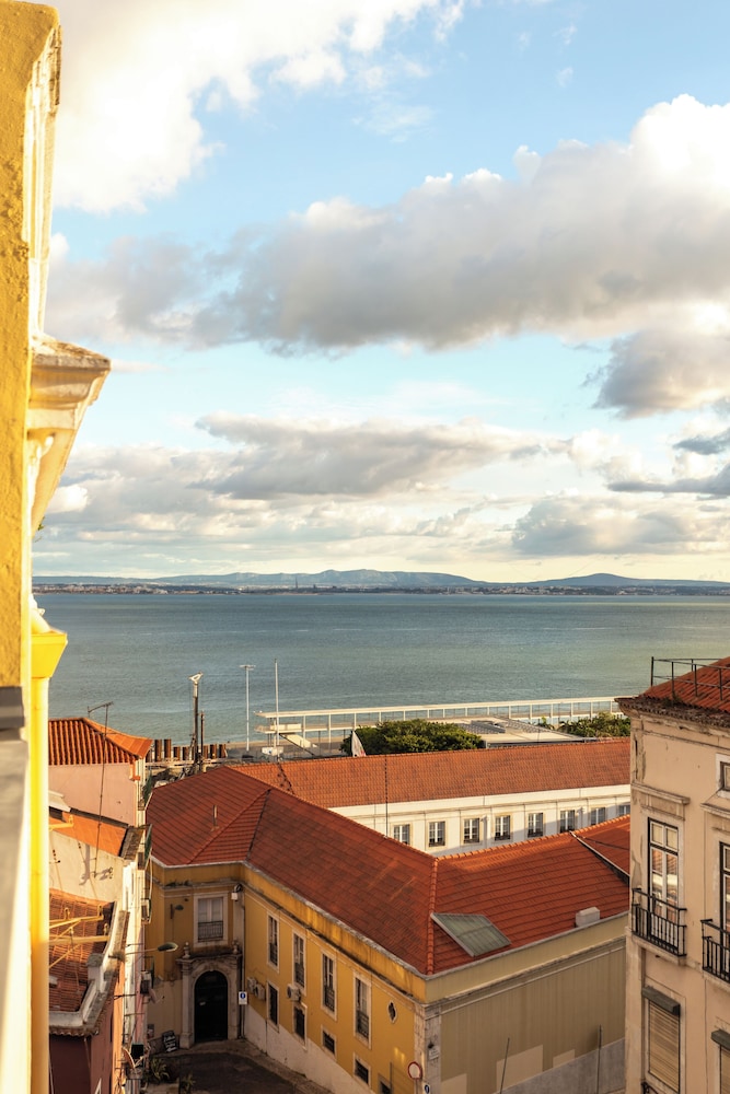 Saudade Center Alfama Duplex
