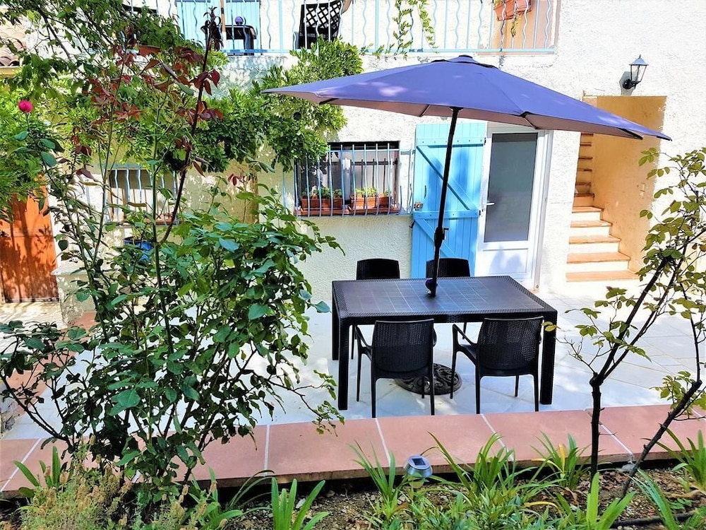 B&B With Charm - Quiet With Kitchen & sw Pool