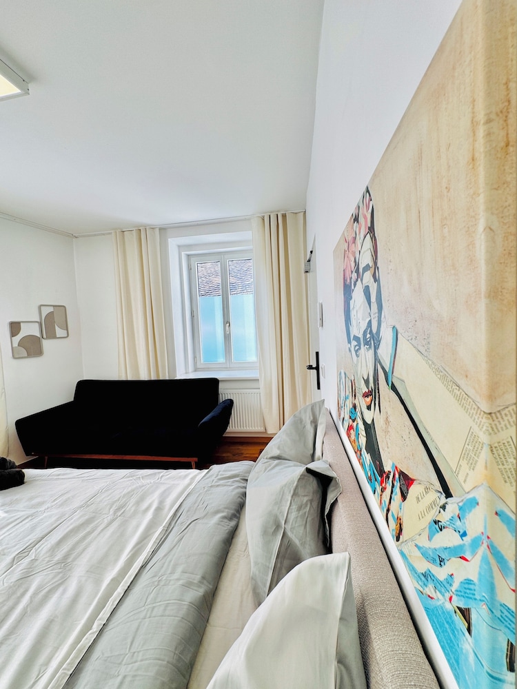 Cozy 5BR Apartment Near Kaufpark