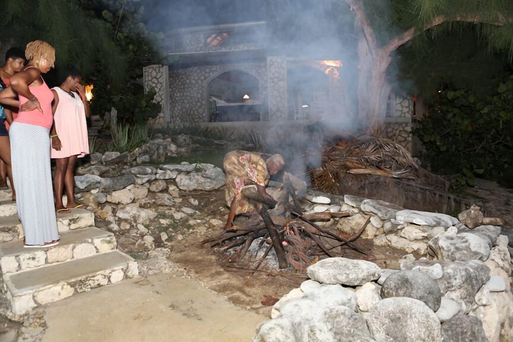 Photo 45