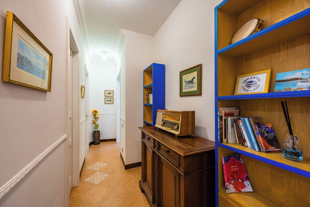La Casa di Famiglia by Napoliapartments
