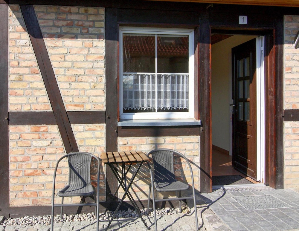 Apartment in Neuendorf Near Achterwasser