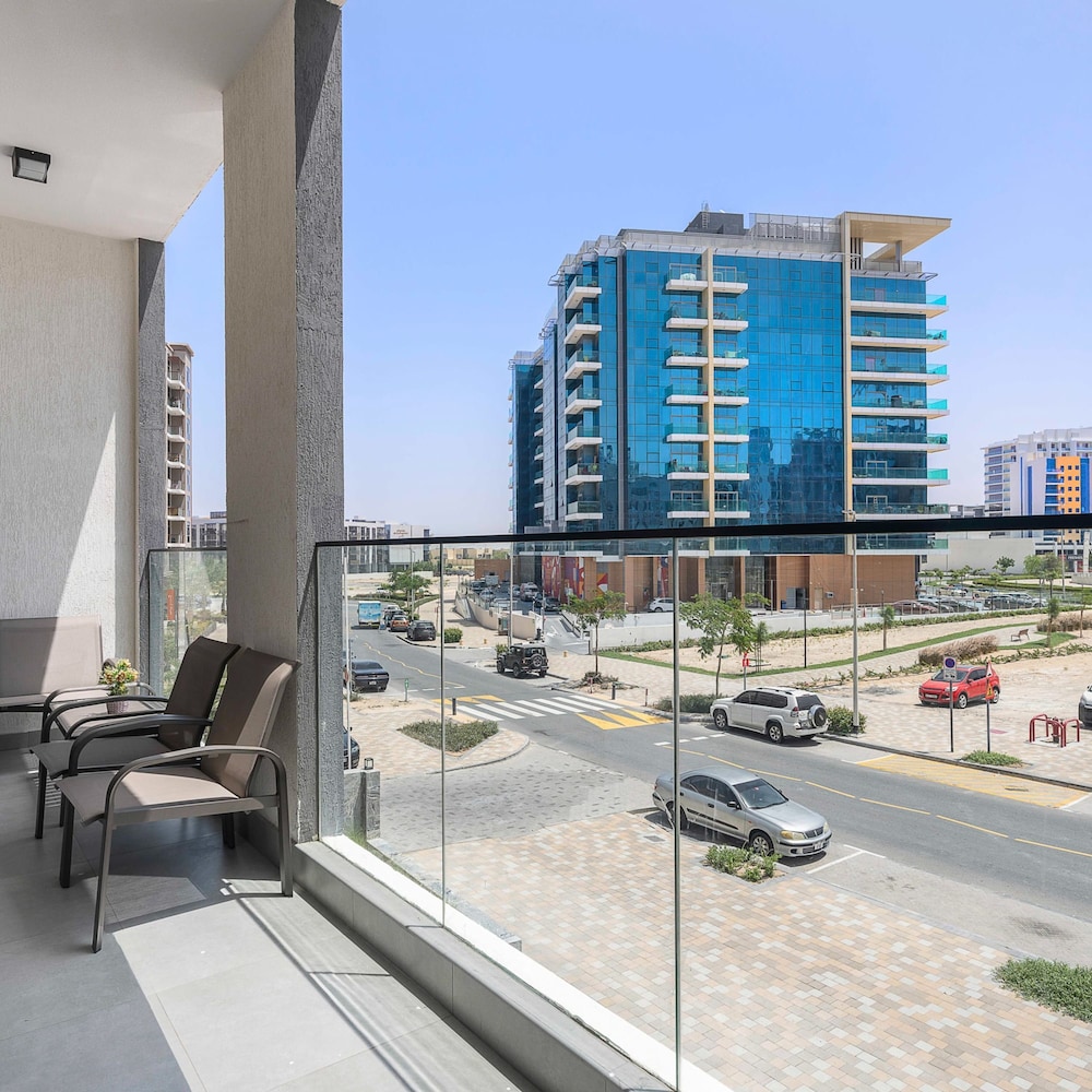Charming 1bedroom With Pool and gym in Arjan