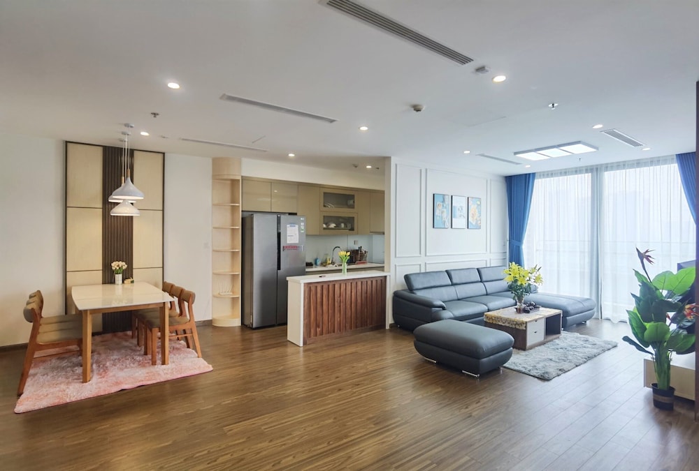 Vinhomes West Point Residence