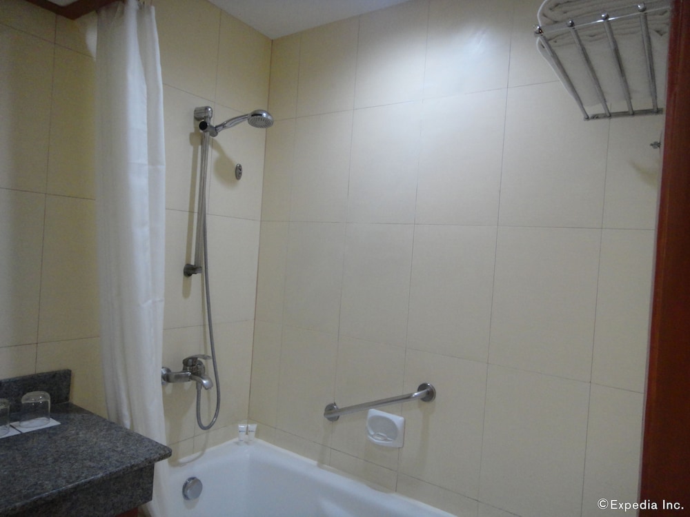 Cebu Vacations - Cebu Parklane International Hotel - Property Image 17