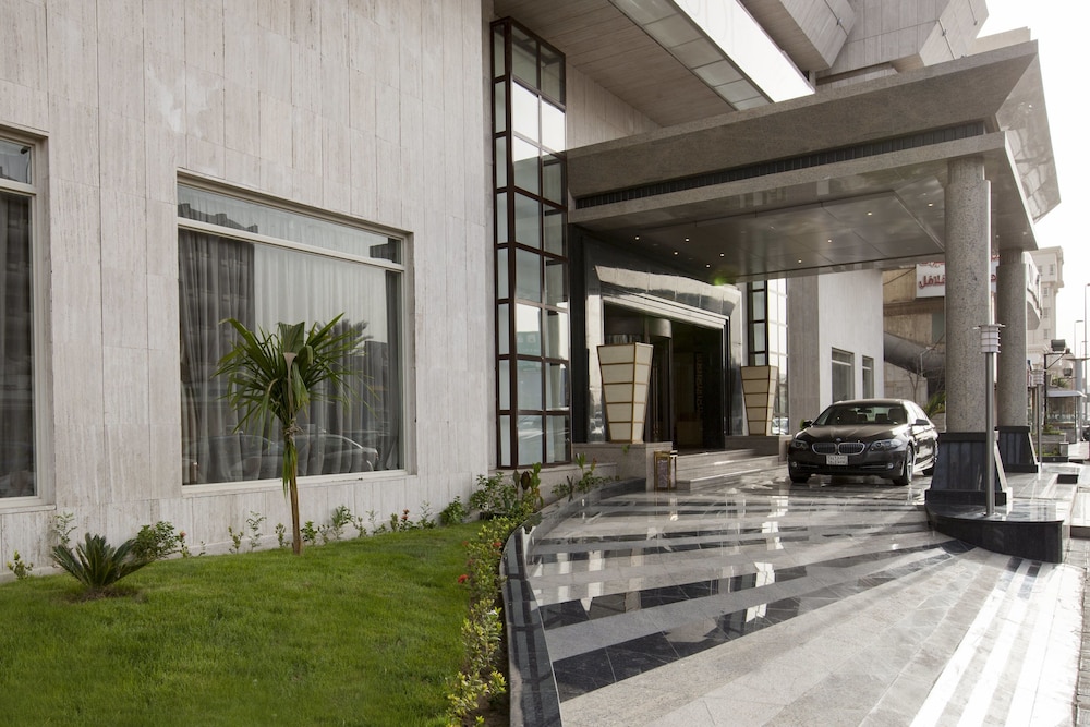 Boudl AL Tahlia