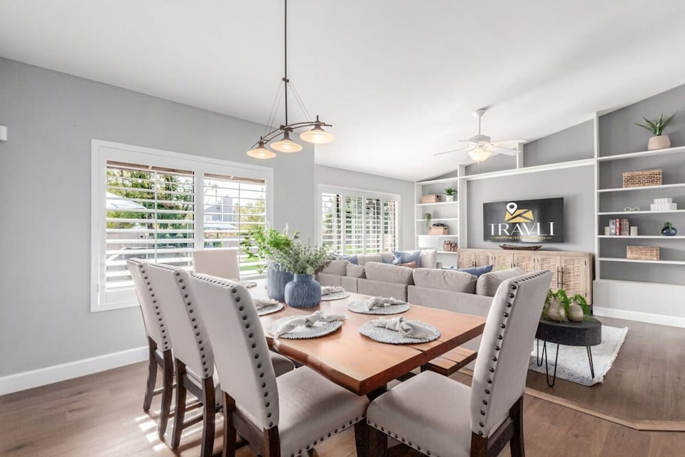 Greenway Park Retreat Al-fresco Living Heated Pool