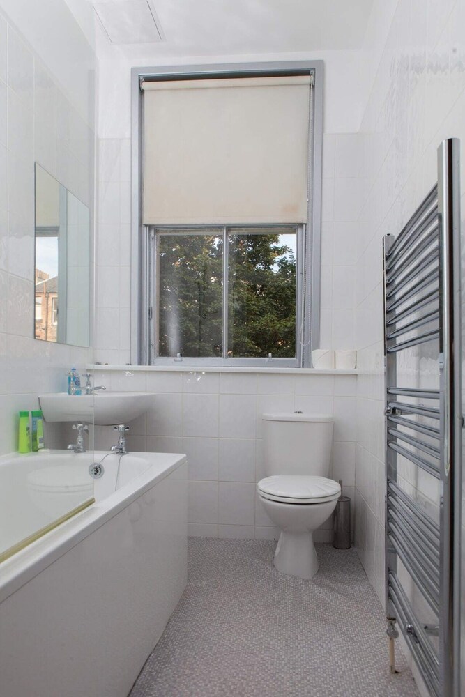 Stylish 3 Bedroom Apartment