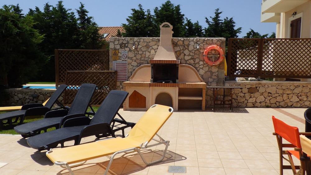 Villa Aethra view 4