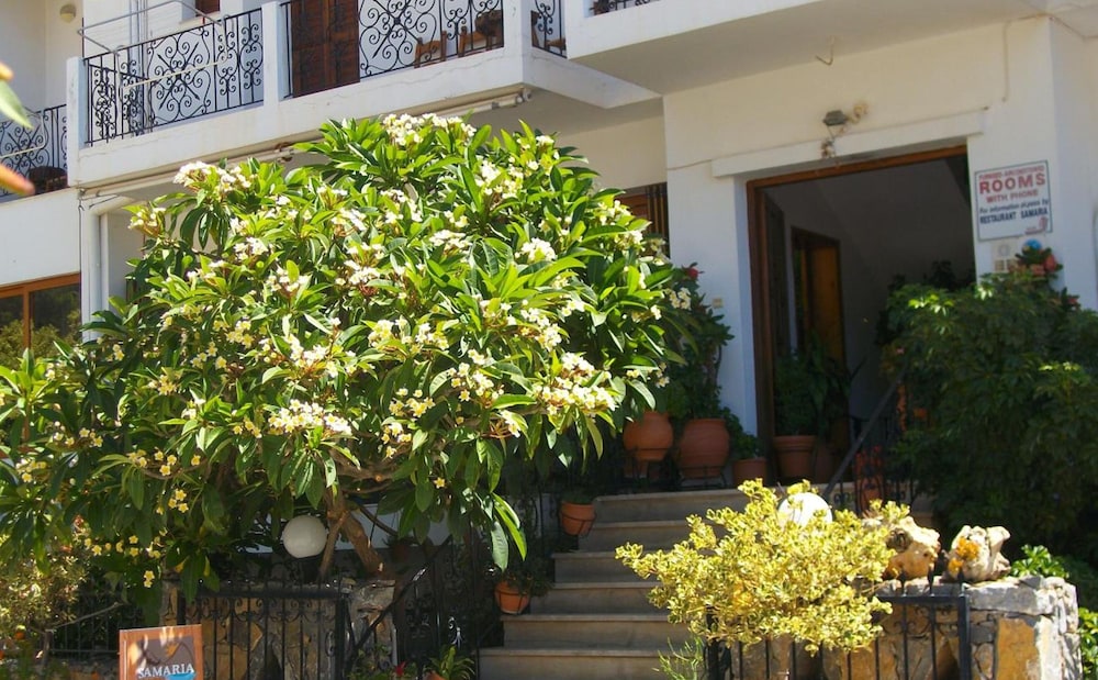 Samaria Pension & Restaurant