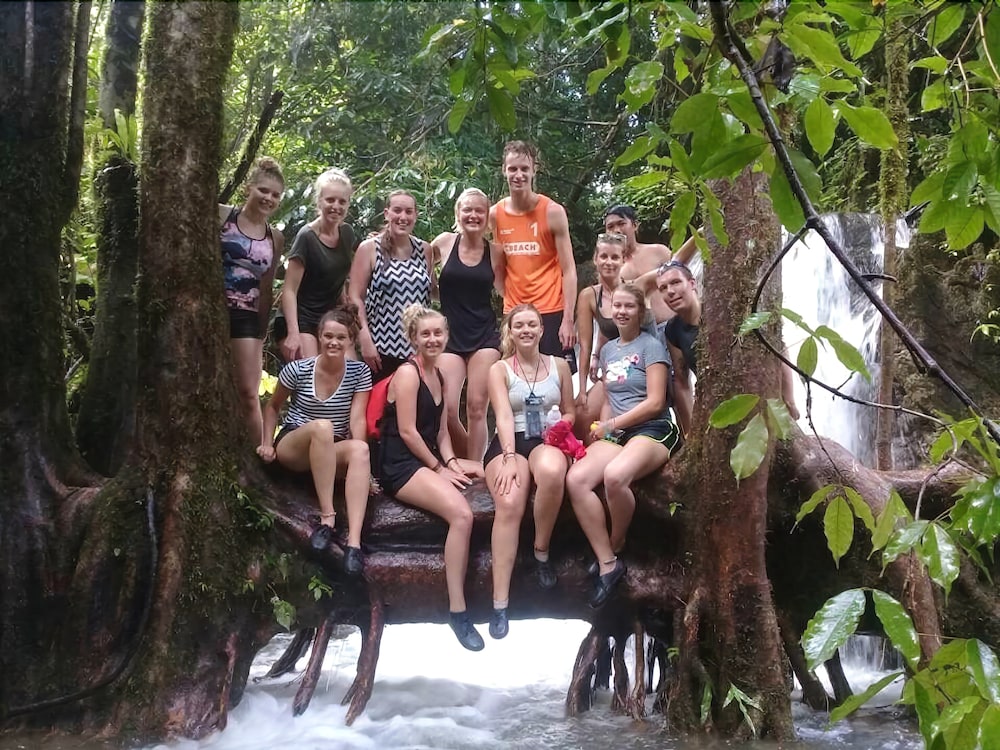Khao Sok Secret - Hostel