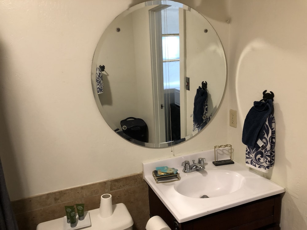 Fort Davis Drug Store Hotel