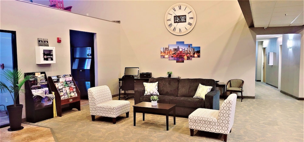 Qube Hotel