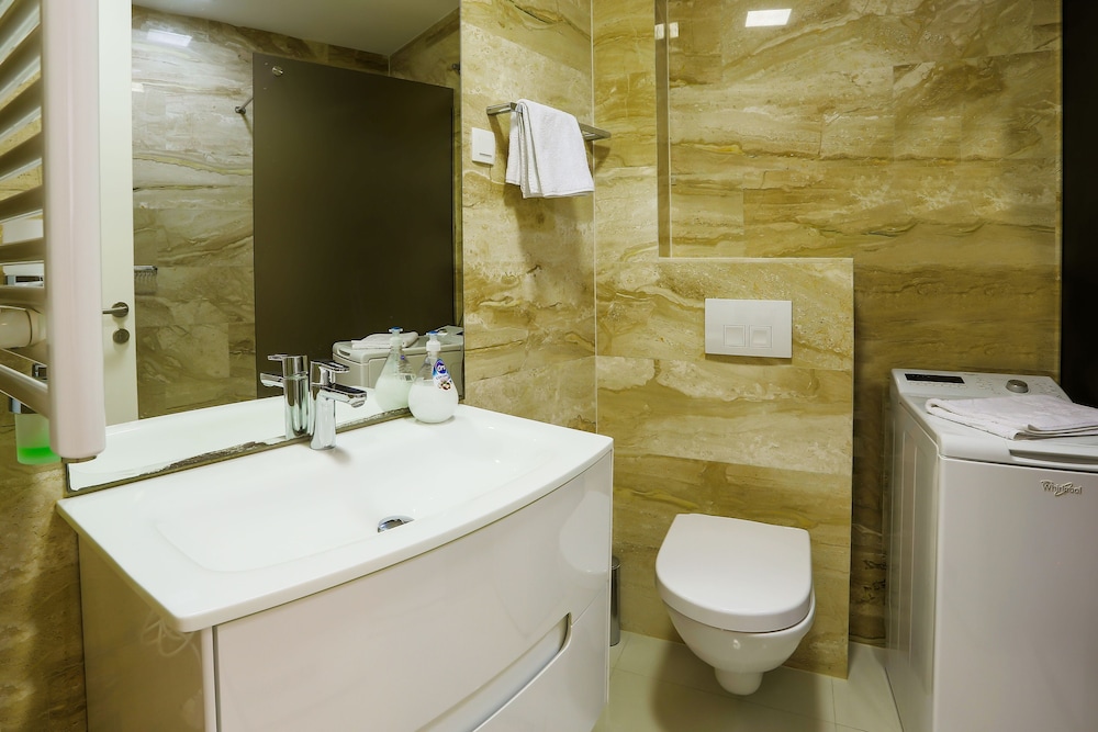 Luxury Apartments Artiani view 3