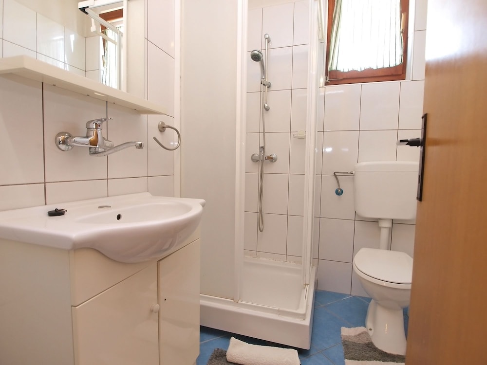 Apartment Ana 1068