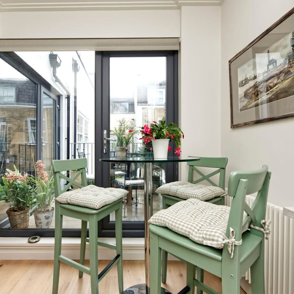 Gorgeous 4-bed House Near Museums Hyde Park