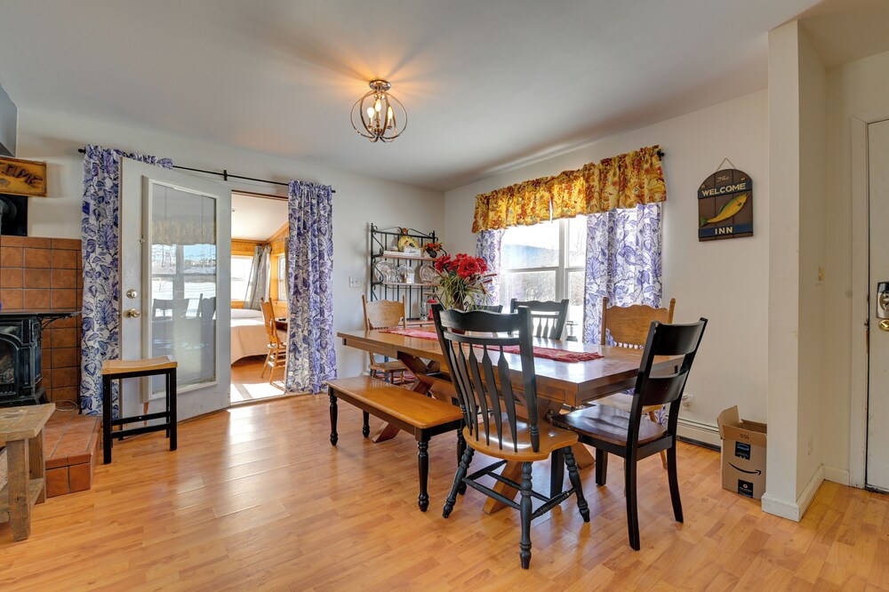 Waterfront Lake George Retreat w/ Shared Dock