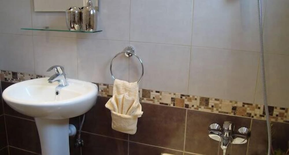 Amadora Luxury Villas