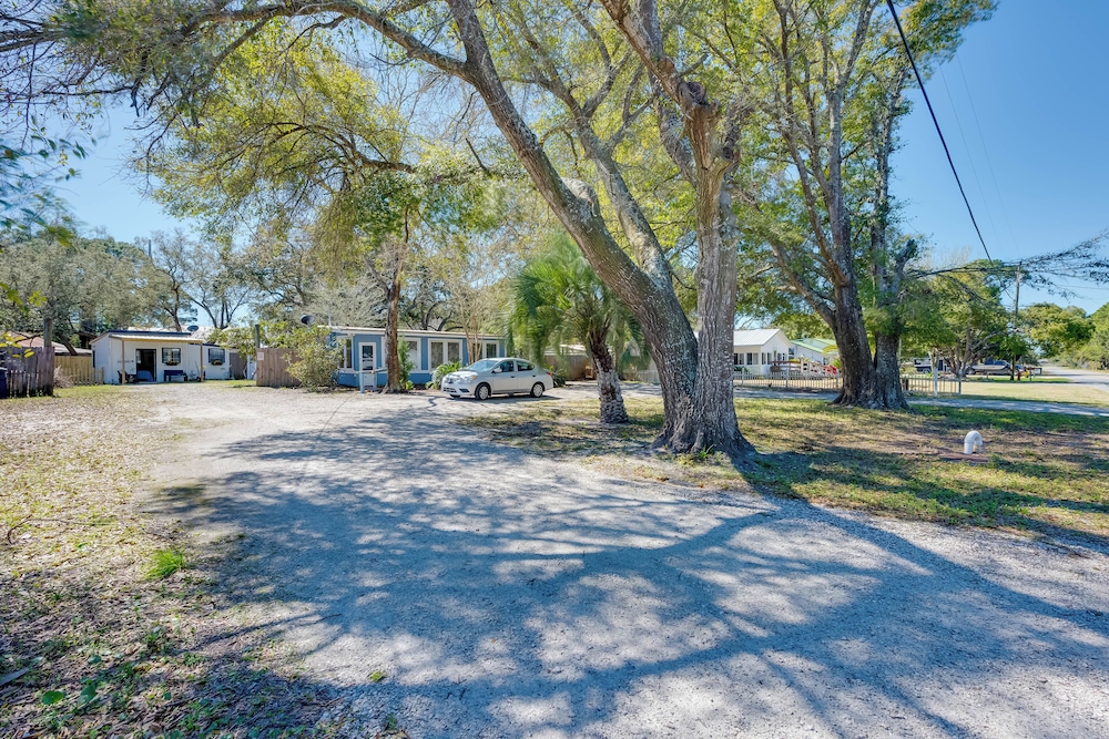 6 Mi to St George Island: Cozy Gulf Coast Retreat!
