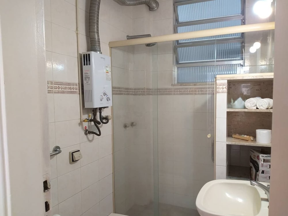 Apartamento no Coração de Copacabana view 3